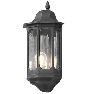 Outdoor Wall Lantern