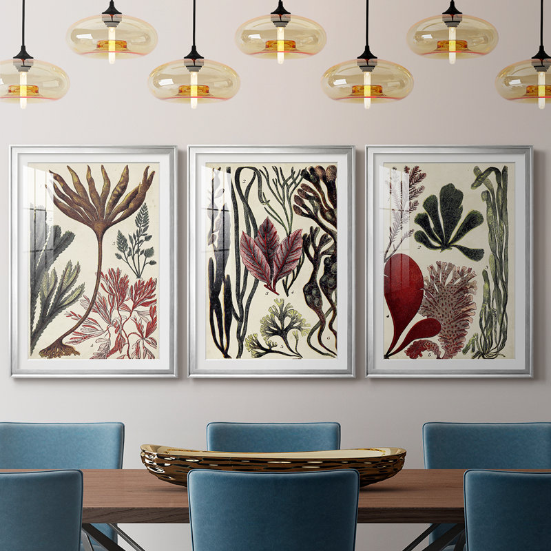 Coral & Seaweed Montage I - Impression sur mesure encadrée de qualité supérieure - 3 pièces, Argent argent, H 21 po x l 30 po