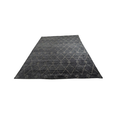Osborne Black Rug