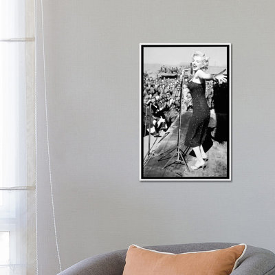 Marilyn Monroe Black and White Crowd Stopper 3 - Photograph Print