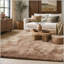 Tapis à poils longs dorés Zanca 5 x 7, doux et luxueux, pour un confort et un style modernes-45240910