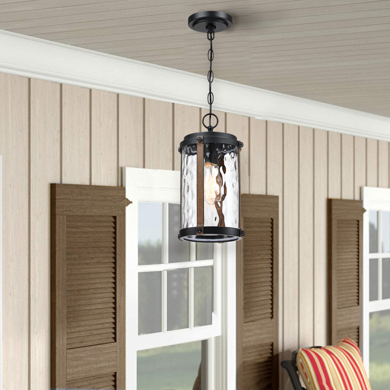 Luminaire suspendu d'extérieur 1 lumière H 14 po avec accents noir mat et bois de grange