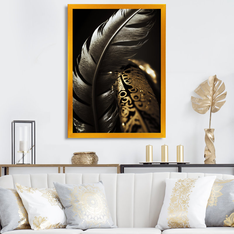 «Silver Boho Chic Feather», reproduction sur toile, Encadrement doré, L 24 po x H 32 po