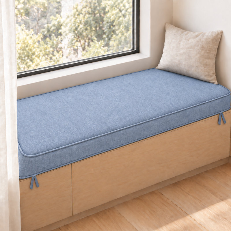Coussin de banquette antidérapant sur mesure de 7,6 cm de hauteur avec double passepoil et 2 attaches pour sièges près des fenêtres