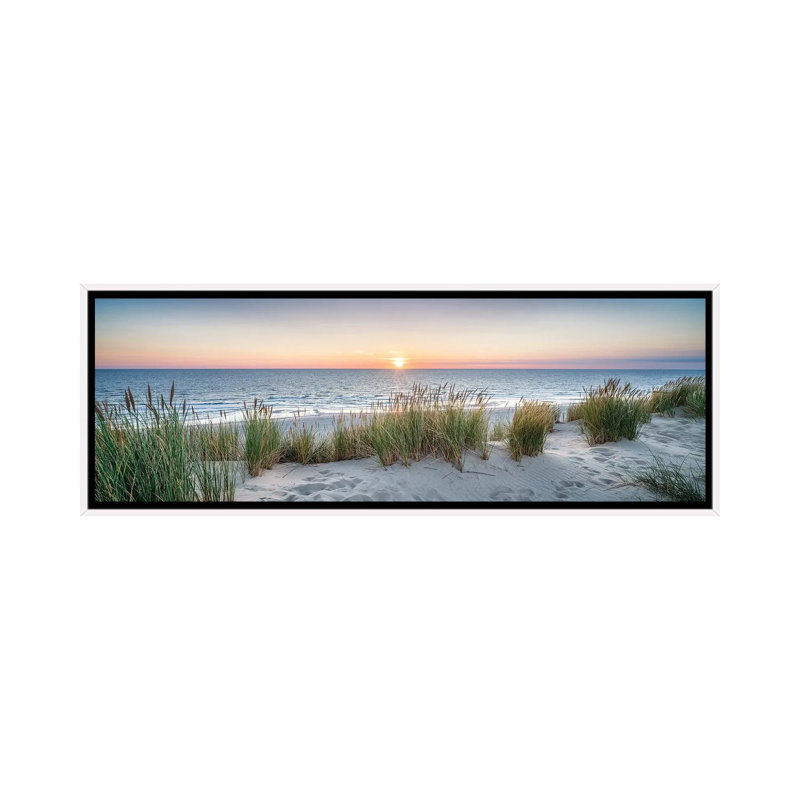 «Dune Beach Panorama At Sunset» par Jan Becke, reproduction encadrée sur toile, H 16 po x l 48 po, Toile avec cadre flottant