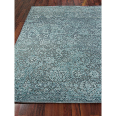 Meena Floral Indoor Rug