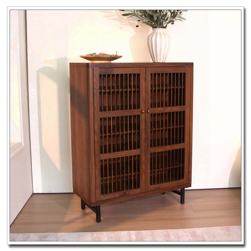 Armoire décorative, Noyer