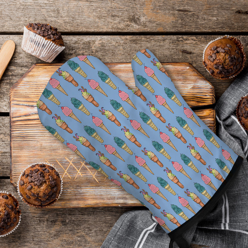 Summer Eats Oven Mitt