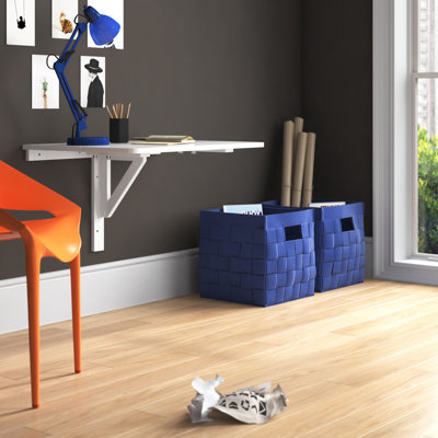 Arinze Floating Desk
