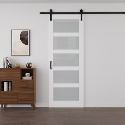 Porte de grange coulissante à 5 carreaux en verre trempé dépoli blanc apprêté, 80 po H x 28 po L, avec trousse de quincaillerie d'installation et fermeture amortie. Aucun assemblage requis (1 porte).