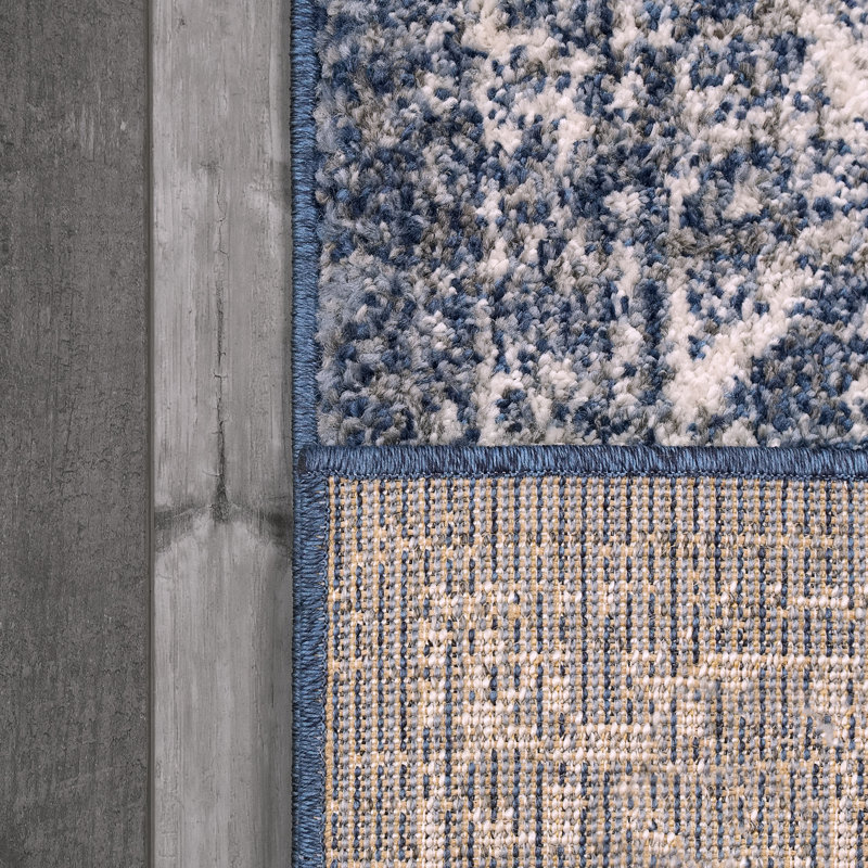 Oriental Indoor Rug, Round 5.3'