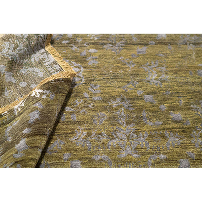 Ikat Area Rug in Gold/Gray