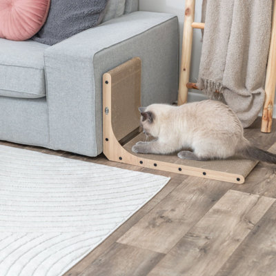 Grattoir pour chat en forme de L 25,6 po avec herbe à chat et silvervine, griffoir en carton ondulé réversible avec jouet à billes intégré, patin à égratignures multi-angles