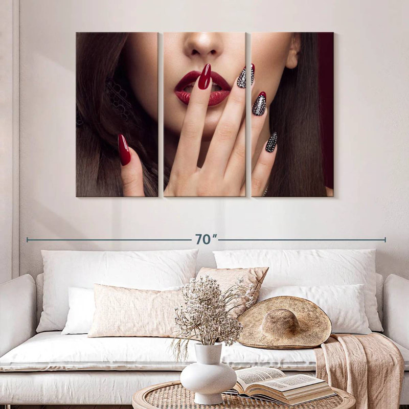 Clous rouges Shogueworth Vogue, H 32 po x l 50 po