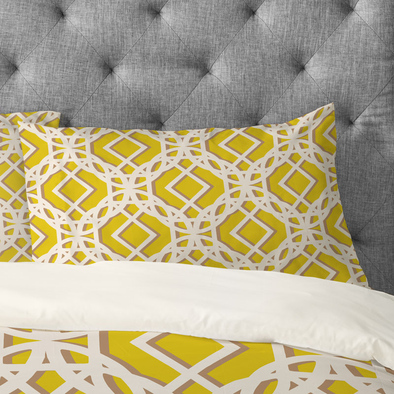Aimee St Hill Geometric, Standard