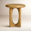 Table d'appoint ronde Griffey en chêne massif avec piètement sculptural en croix brossé, style naturel-1931793820