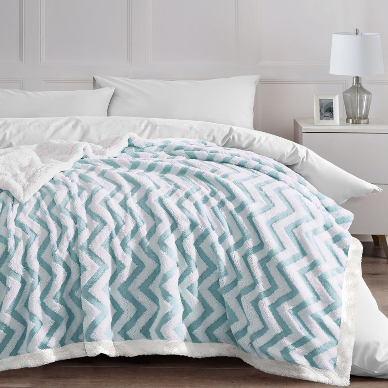 Aayanah Chunky Sherpa Backed Jacquard Chevron Throw Blanket, W150 x L200cm, Duck Egg