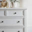 Commode à neuf tiroirs