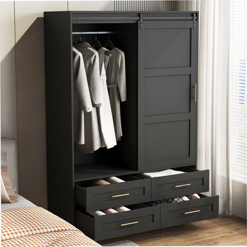 Armoire haute pour chambre avec porte de grange, tringle, tiroirs et tablettes ouvertes pour un rangement efficace des vêtements