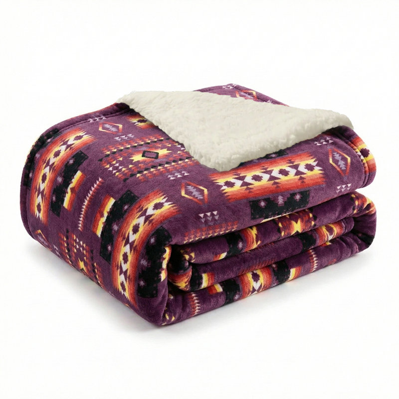 Couverture en molleton moelleux avec revers en sherpa, L 79 po x L 95 po, Géométrique mauve