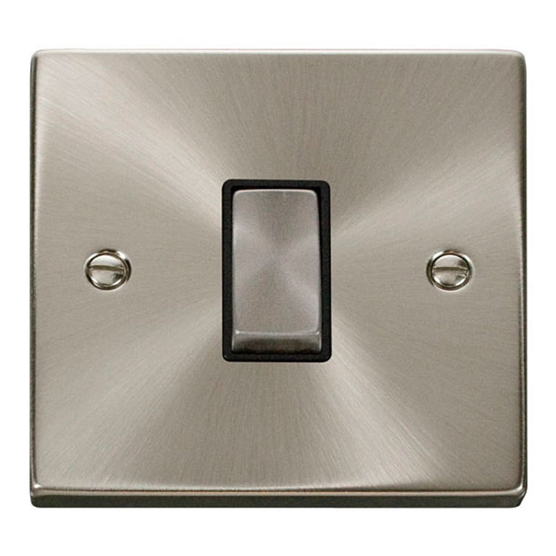 Satin / Brushed Chrome 10A 1 Gang Intermediate Ingot Light Switch