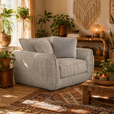 Chaise et demi Rurik, parchemin