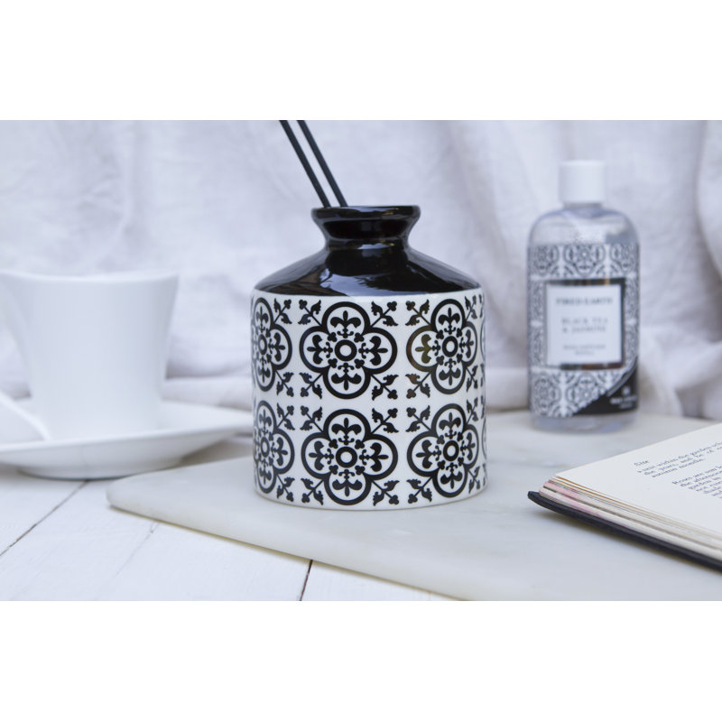 Fired Earth Reed Diffuser Ceramic Black Tea and Jasmine