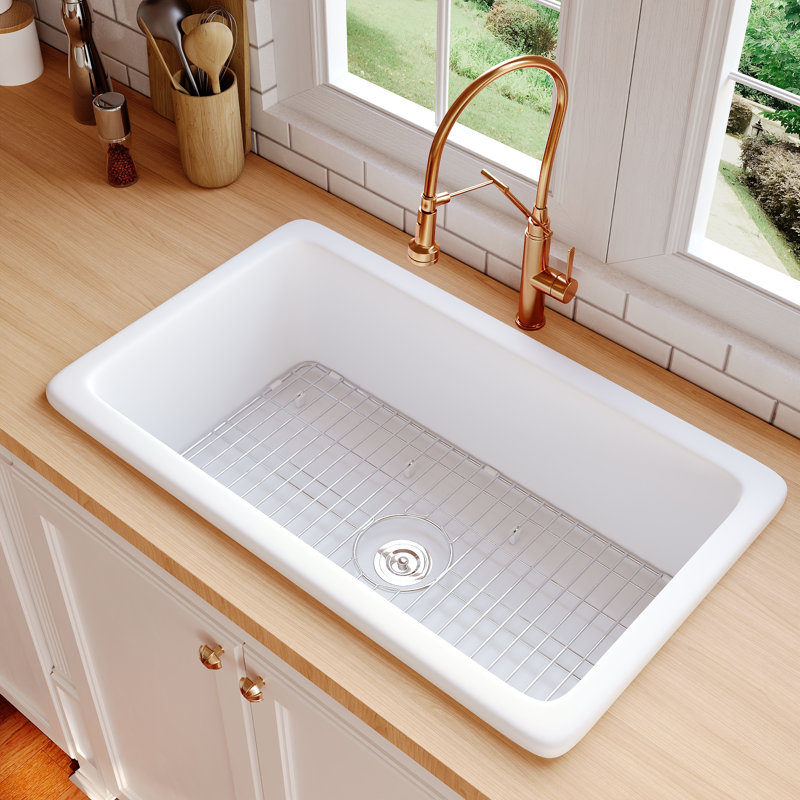Rectangular Fireclay 32" L x 19" W Fireclay Undermount Kitchen Sink with Basket Strainer and Sink Grid, White