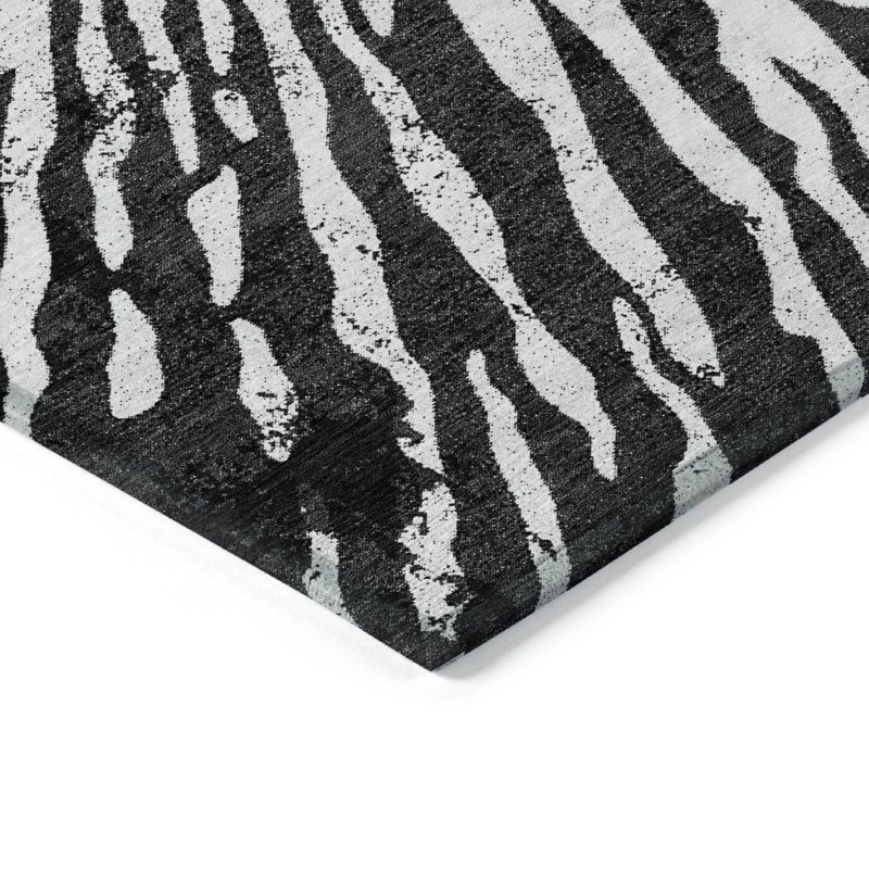 Tapis antidérapant Charice, Runner 2'3" x 7'6"