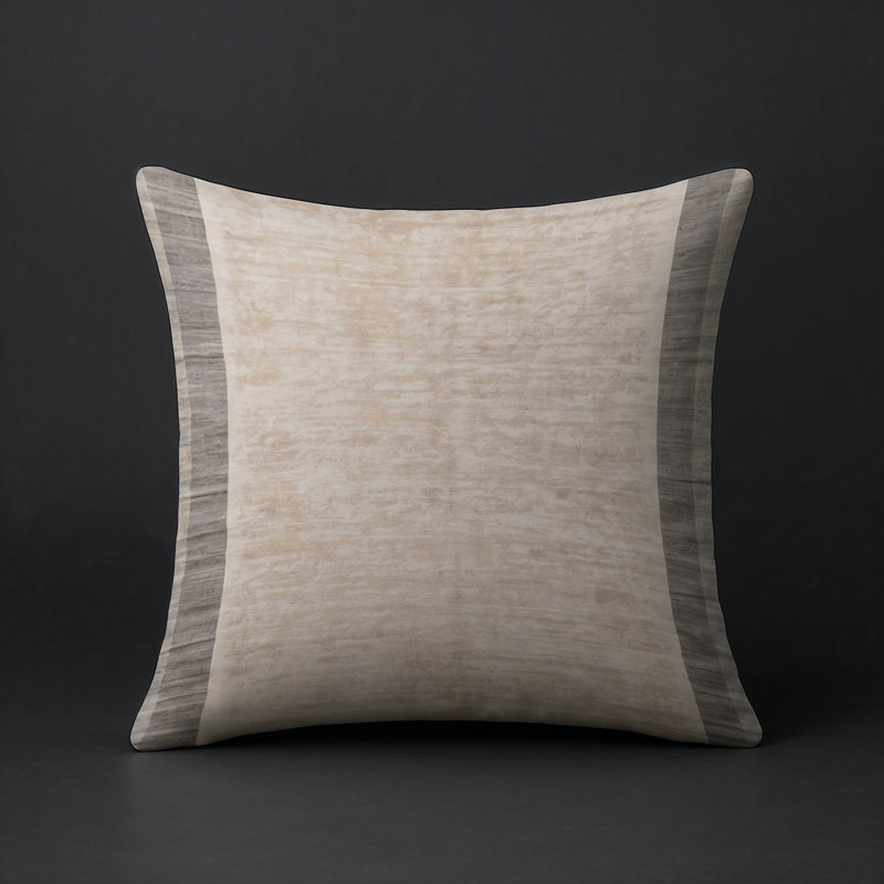 Coussin décoratif intérieur et extérieur Modern, Carré 18 po, Ivoire / beige / taupe damassé
