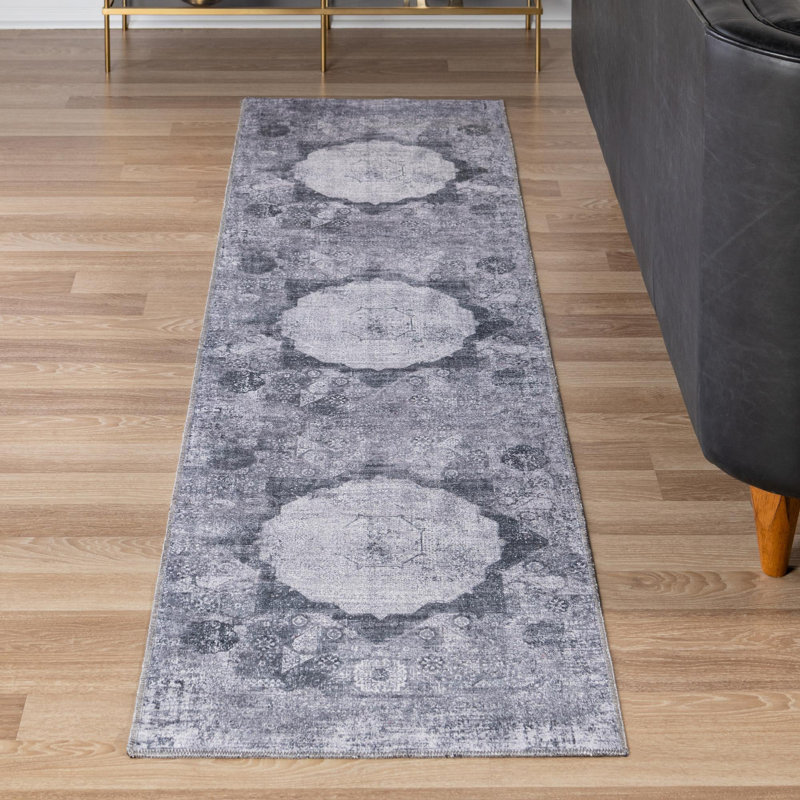 Floral Indoor Rug, Runner 2'7" x 10'
