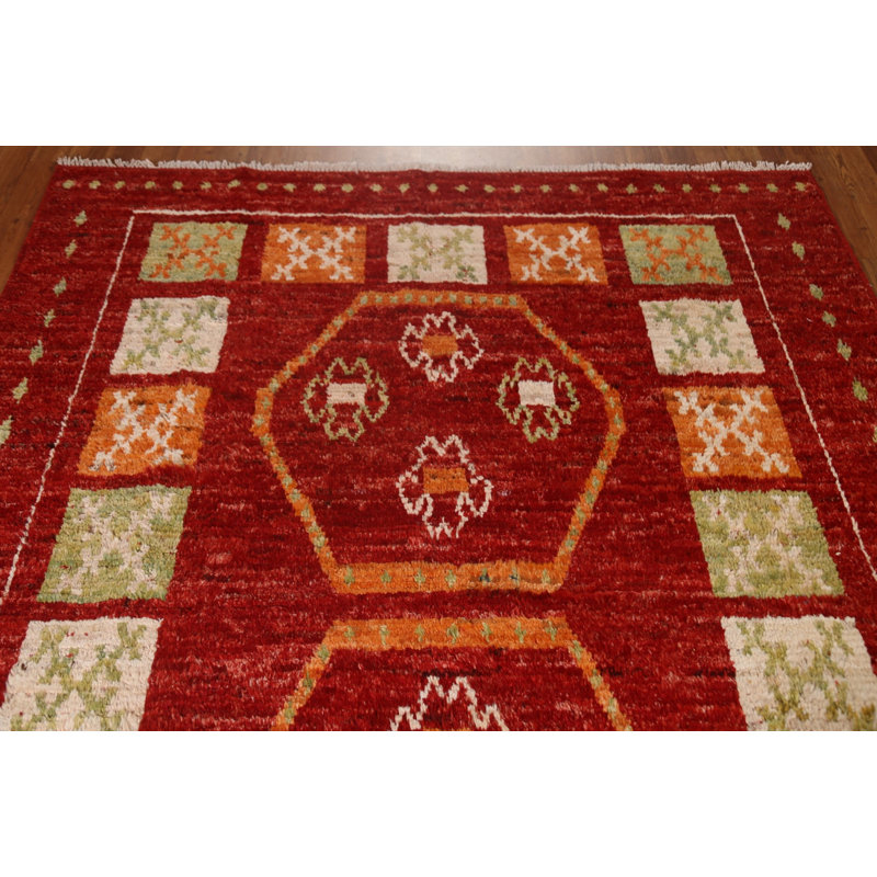 Tapis oriental géométrique marocain fait à la main 6 x 8