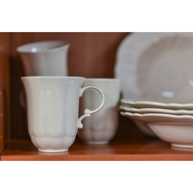 Red Vanilla Estate Coffee Mug