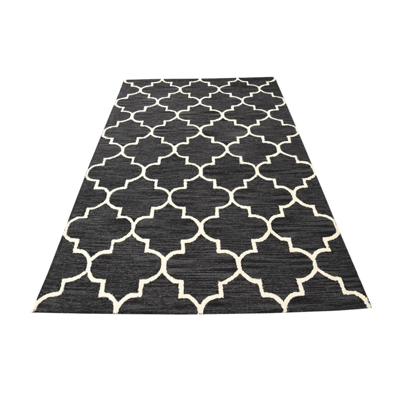 Tapis noir 5 x 8 Pineland