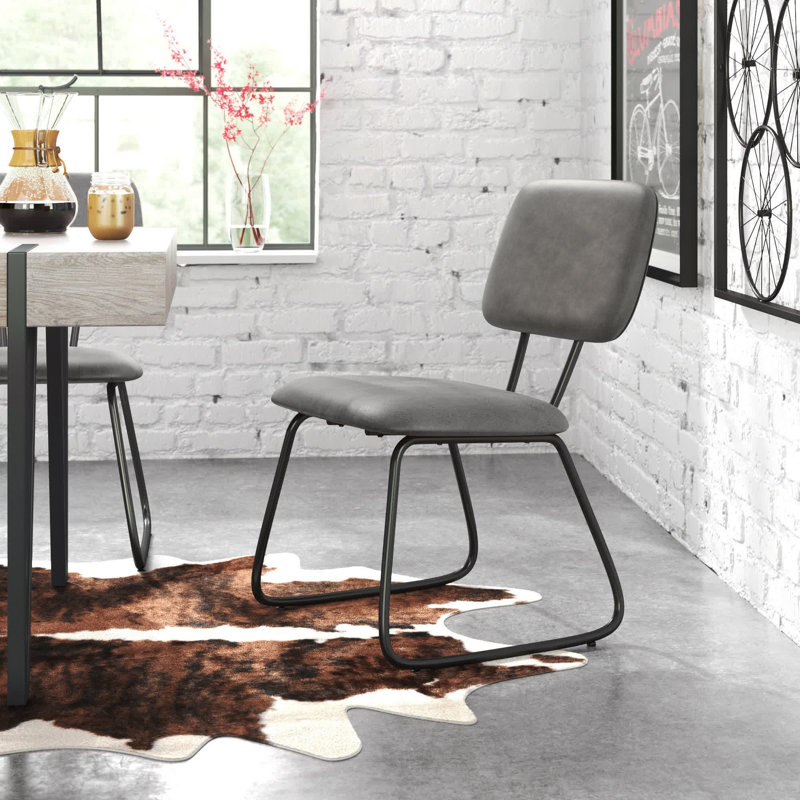 Chaise d'appoint en velours de 20,5 cm de large Fendley, Grey Faux Leather