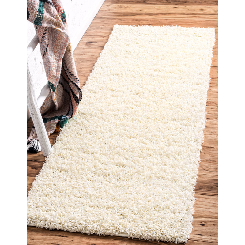 Tapis ivoire à poil long Eginhardt, Tapis de couloir 2 pi 7 po x 16 pi 5 po