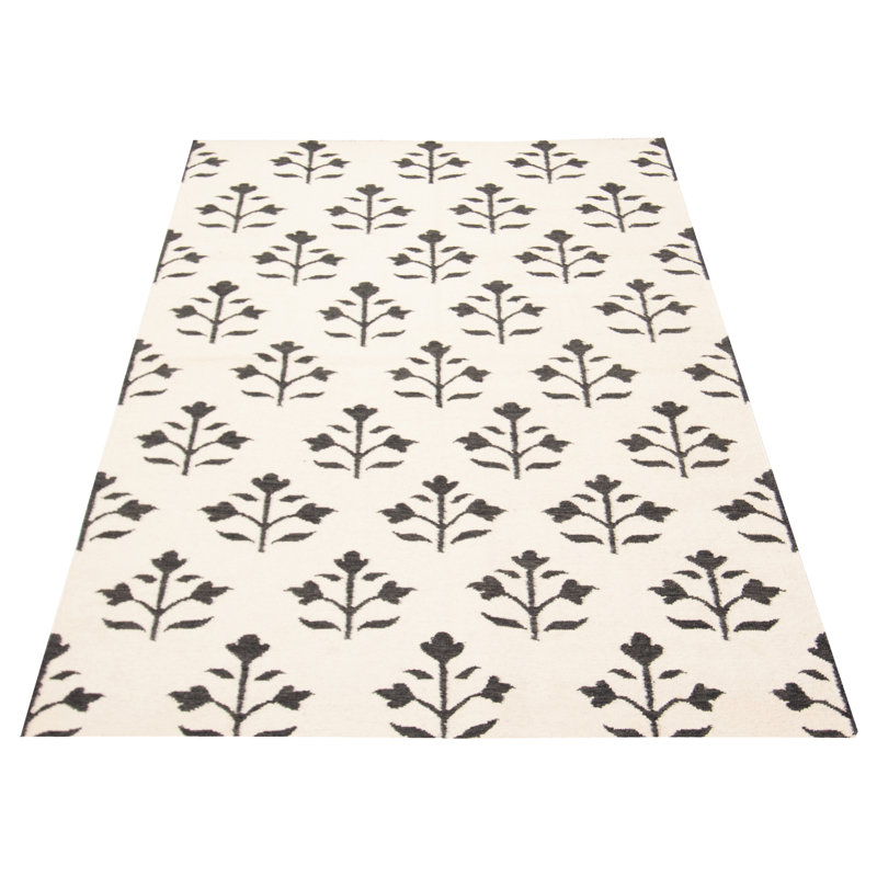 Evah Wool Floral Indoor Rug