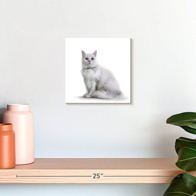 Crowle Elegant White Cat, 10" H x 10" W