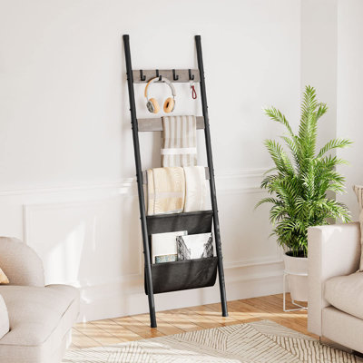 63" Blanket Ladder with 4 Hooks
