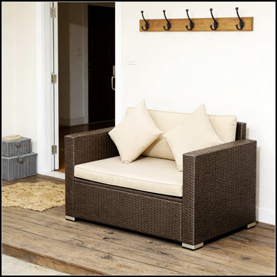 Causeuse élégante en osier pour patio extérieur, durable et confortable avec une résistance aux intempéries et un assemblage facile