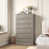 Gris brun est en rupture de stock