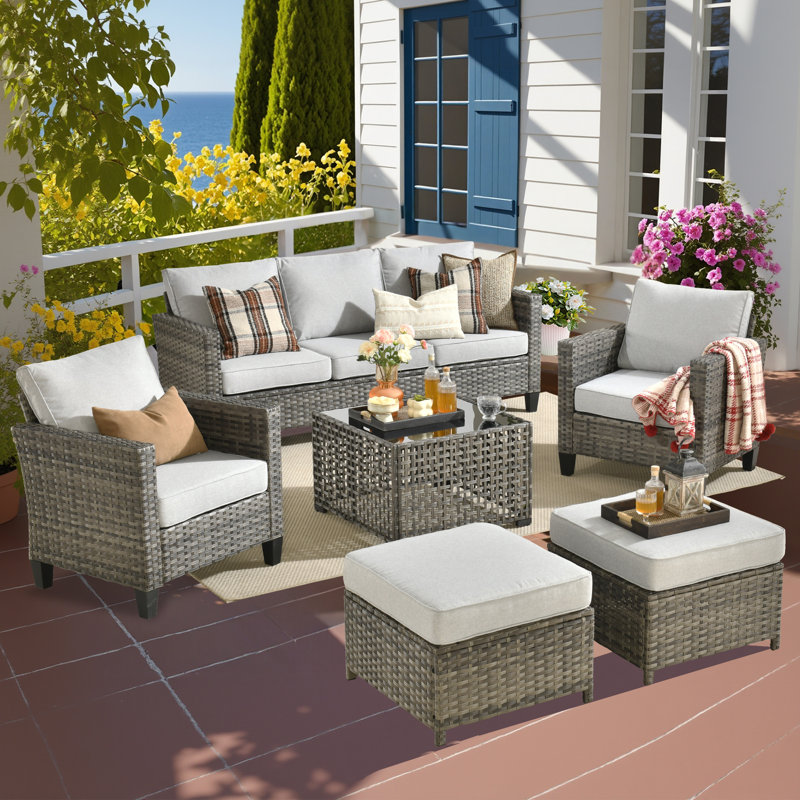 Ensemble de mobilier d'extérieur en osier toutes saisons avec canapé et table basse illuminée, Gris clair