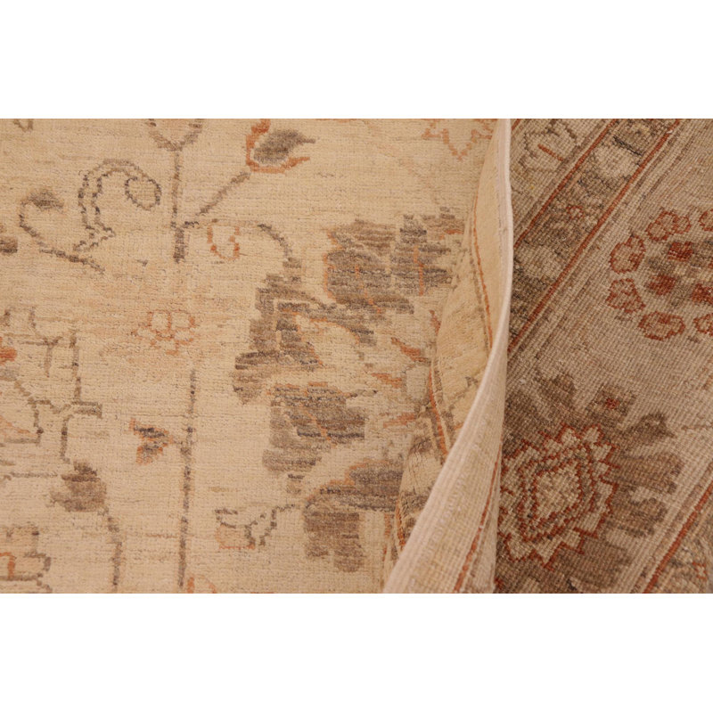 Tapis unique beige, rose et gris de 8 pi 8 po x 11 pi 8 po Otar par Arshs Fine Rugs
