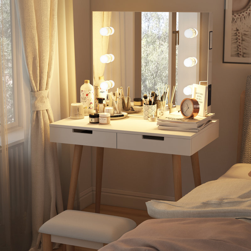 Aksel Dressing Table with Mirror