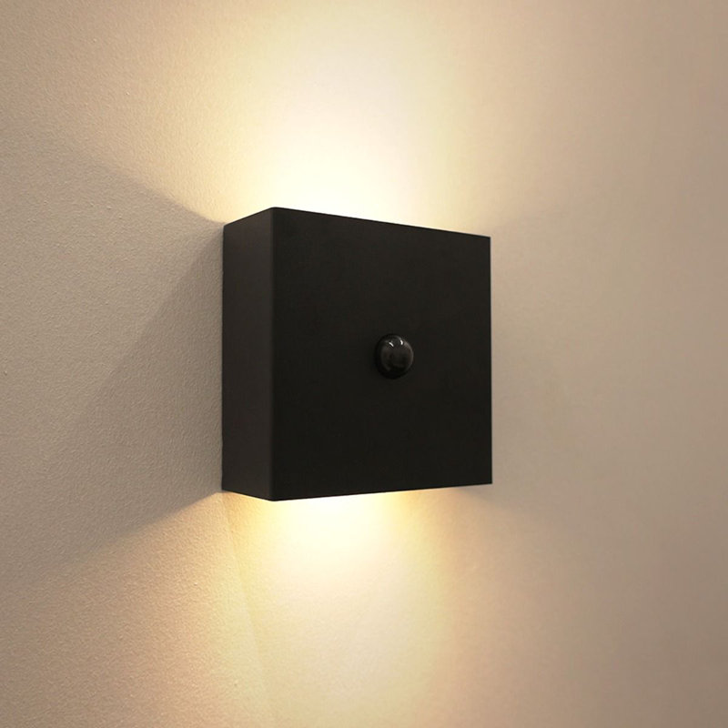 Aluminum LED Flush Mounted Sconce, Black