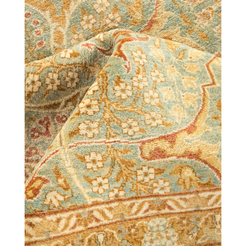 Classic One-of-a-Kind 9' 3" X 18' 2";9' 3" X 18' 2" Hand Knotted Area Rug