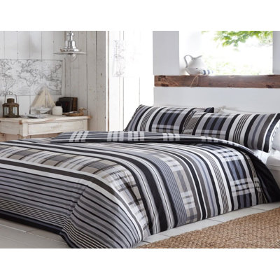 Gedeone Striped Duvet Cover Set with Pillowcases