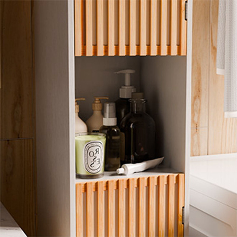 Grande armoire de rangement pour salle de bain avec porte en lattes de bambou