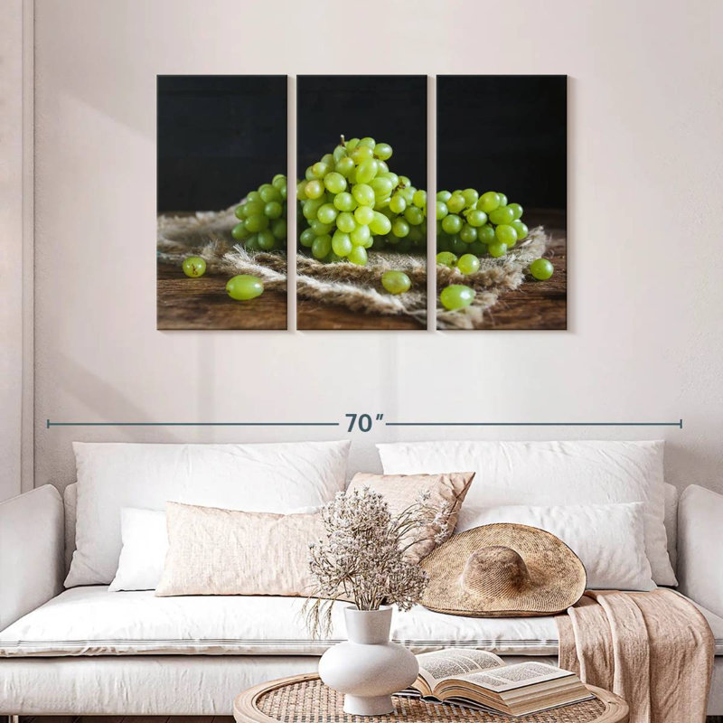 Yarlin Green Grapes, 24" H x 38" W