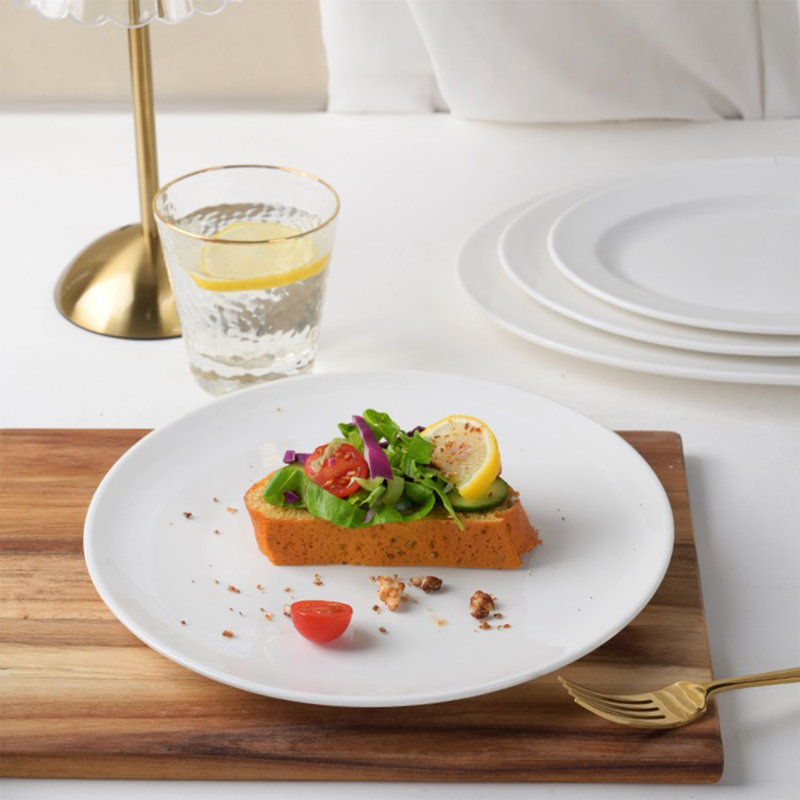 Assiette à apéritif 9 pouces - Petite assiette en porcelaine blanc perle pour les collations et les fruits